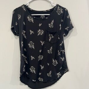 Hollister Black and White Graphic Tee